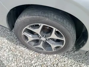 Subaru Forester 2.5i AWD 2017 Gray