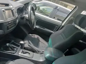 Toyota Hilux 2016 White
