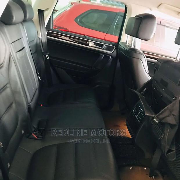 Volkswagen Touareg 2016 Brown - thumbnail 4