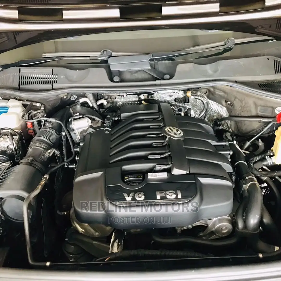 Volkswagen Touareg 2016 Brown