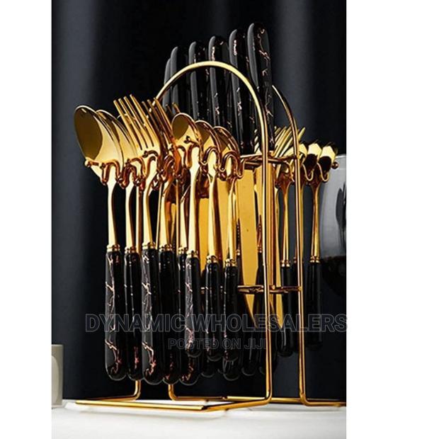 *Cutlery Spoon Set Consisting of Spoons,Folks and Knives.