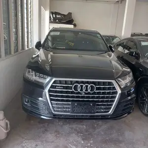 Audi Q7 3.0T Premium AWD Quattro 2017 Black