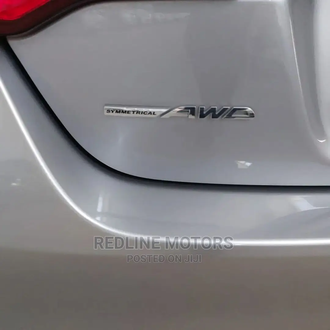 Subaru Legacy 2.5i AWD 2016 Silver
