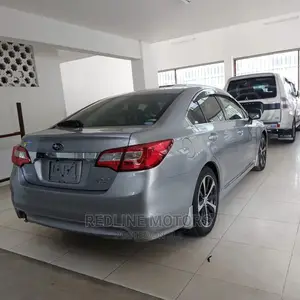 Subaru Legacy 2.5i AWD 2016 Silver