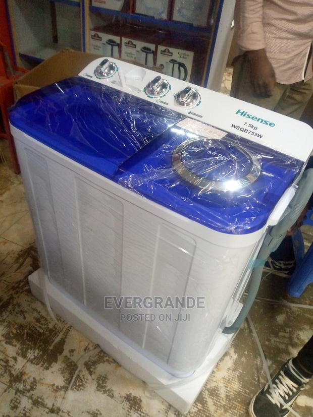 Twin Tap 7.5 Kg Hisense Washing Machine. - main view