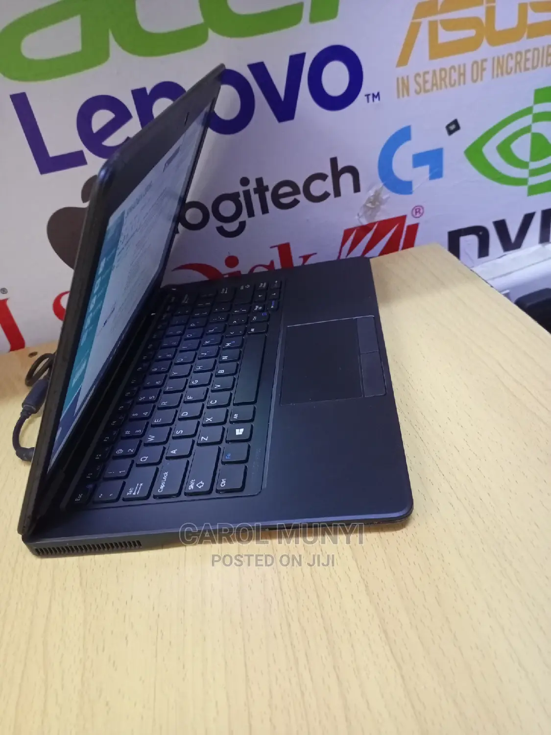 New Laptop Dell Latitude E7240 4GB Intel Core I5 SSD 128GB