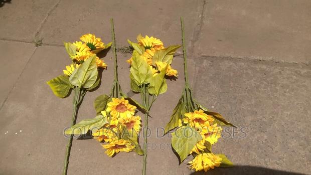 Artificial Flowers - thumbnail 18