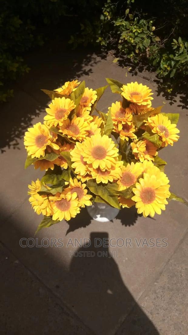 Artificial Flowers - thumbnail 9