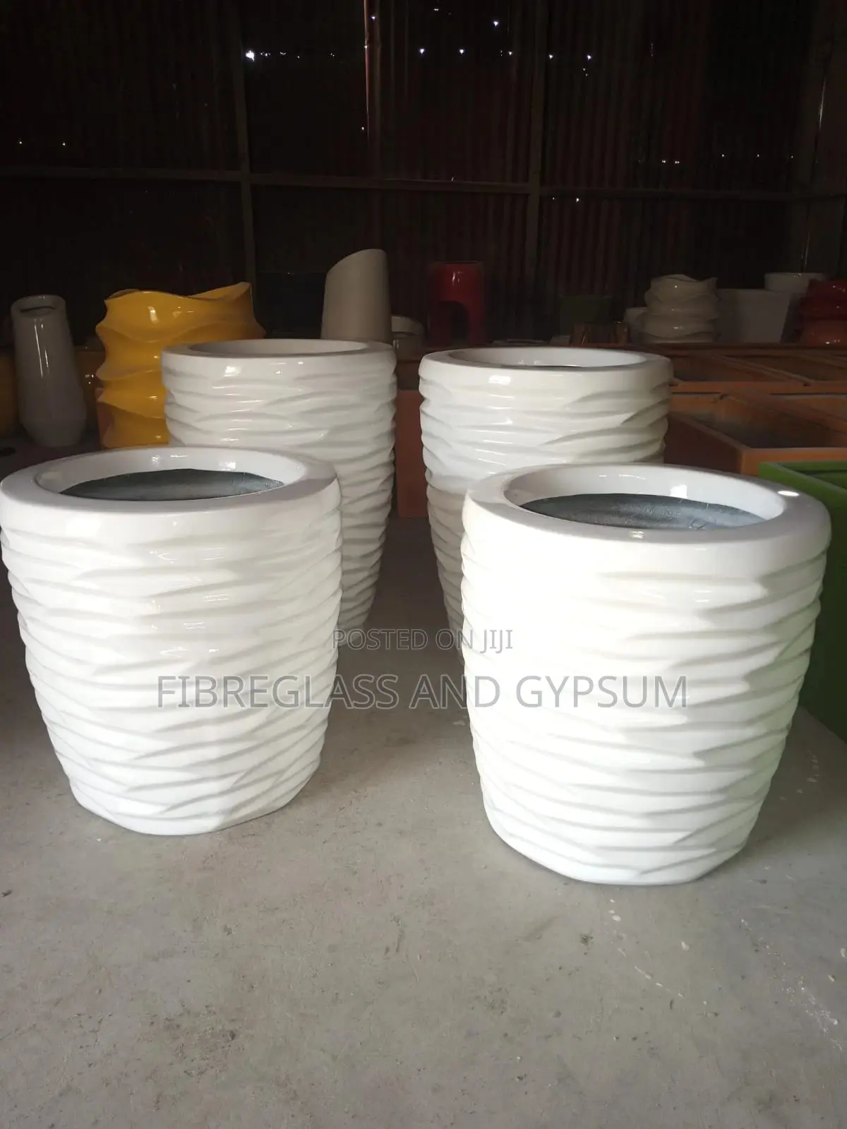Fibreglass Flower Pots/Planters (Maggie)