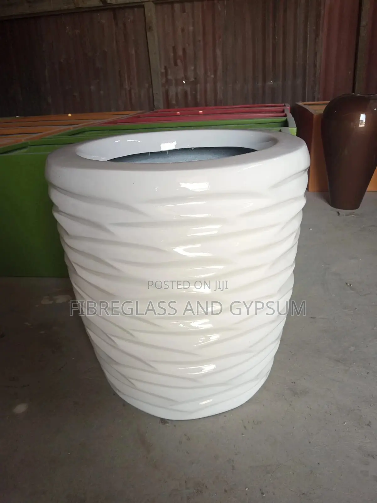 Fibreglass Flower Pots/Planters (Maggie)