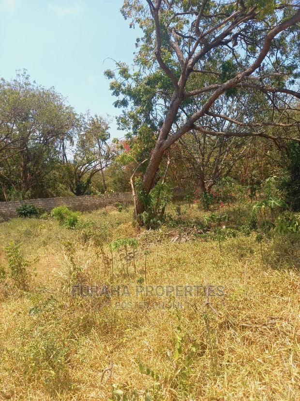 For Sale Half Acre Prime Plots Nyali - thumbnail 2