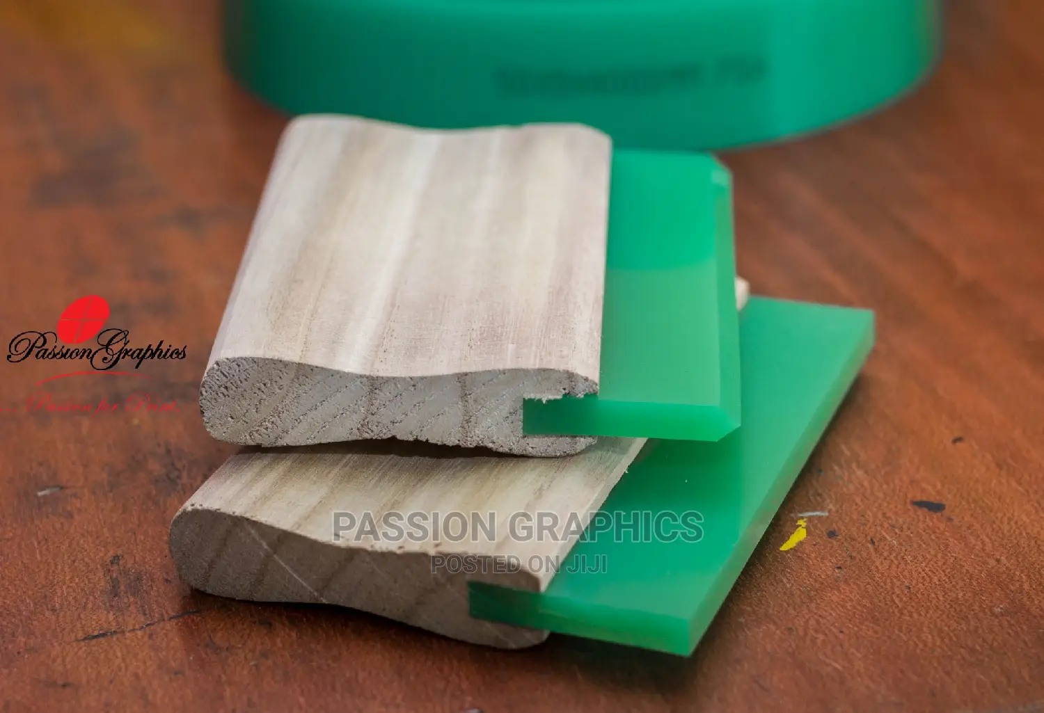 V-shape U-shape Squeegee