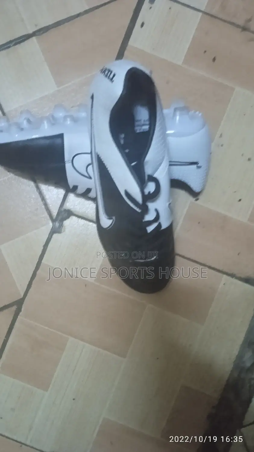Quality Sports Shoes