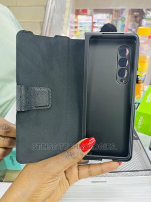 Flip Fold 4 Leather Case - thumbnail 2