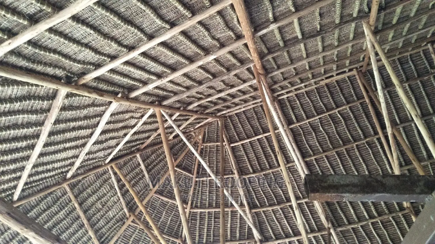 Makuti Roofing, Professional Roof