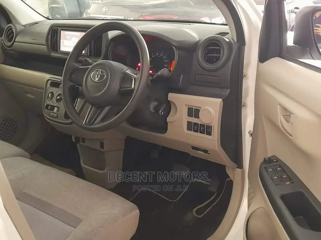 Toyota Passo 2015 White