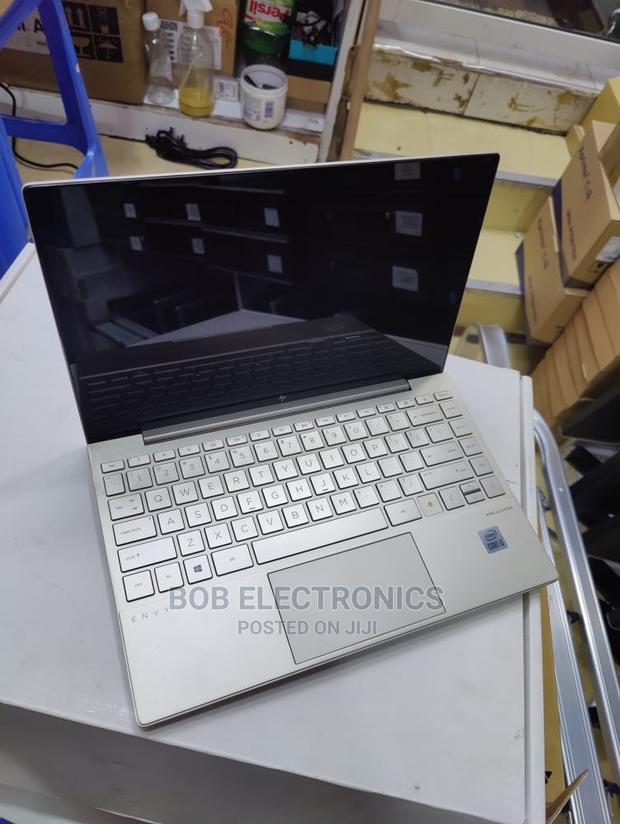 Laptop HP 14-Dq1088wm 4GB Intel Celeron HDD 320GB