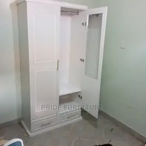 Wardrobe, Closet