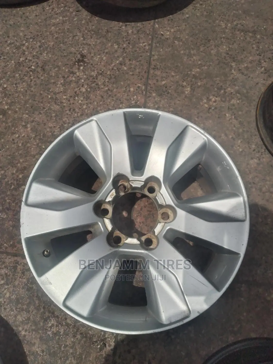 Original Rim Size 17 Inch for Toyota Pickup Hilux Double Cap