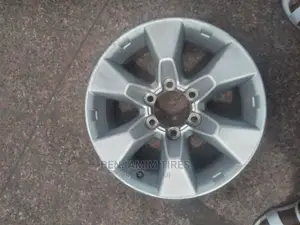 Original Rim Size 17 Inch for Prado Local.