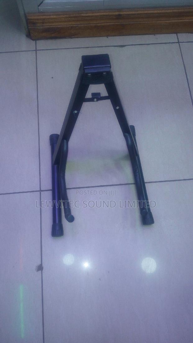 Guitar Stand