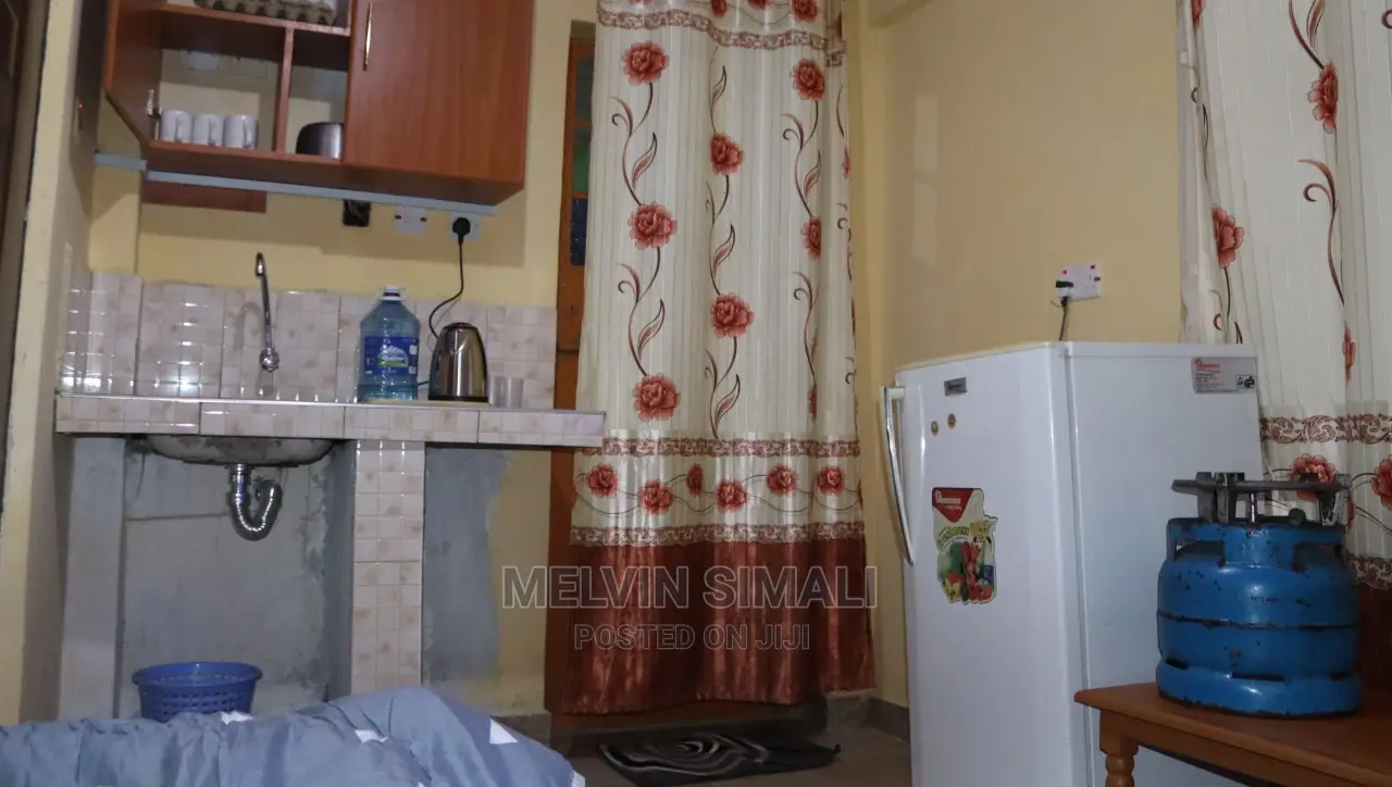 Bedsitter Airbnb in Mlolongo