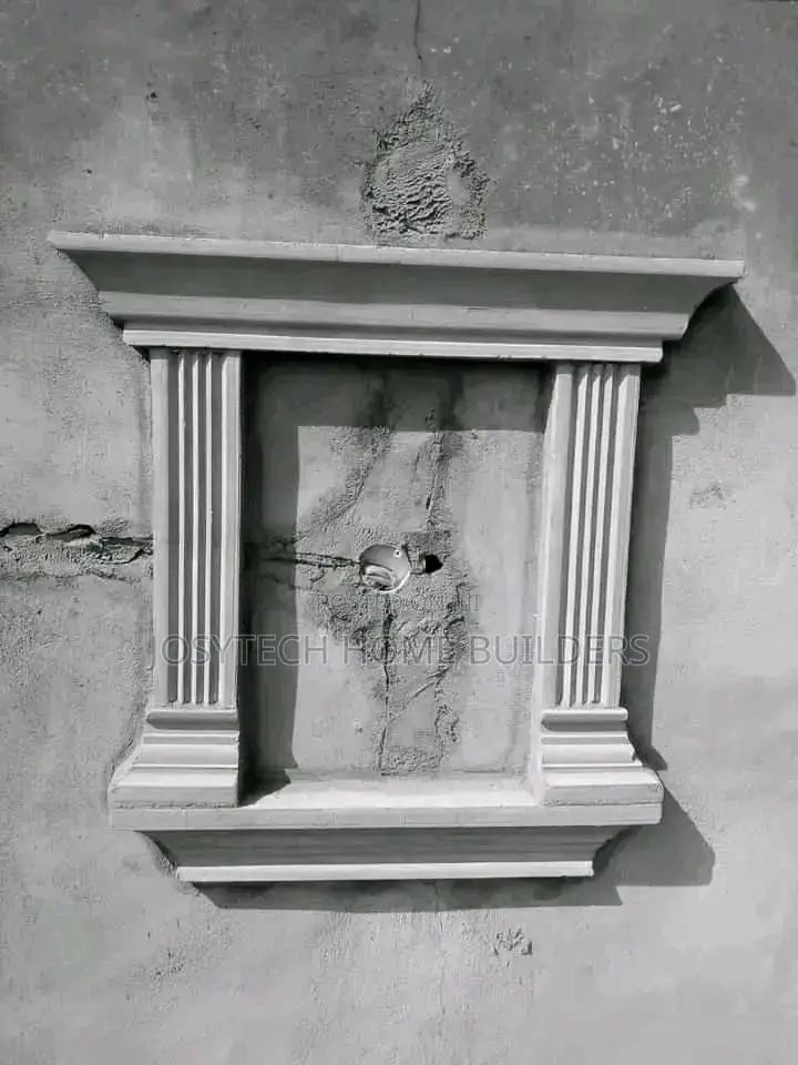 Moulding Designs and Plaster