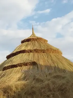 Grass Thatching and Makuti Roofing Designers