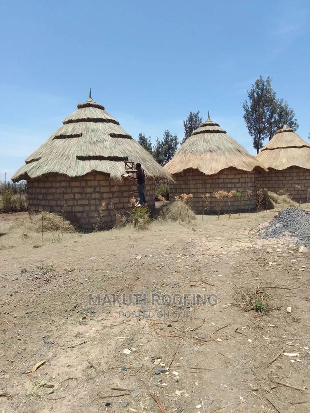 Grass Thatching and Makuti Roofing Designers - main view