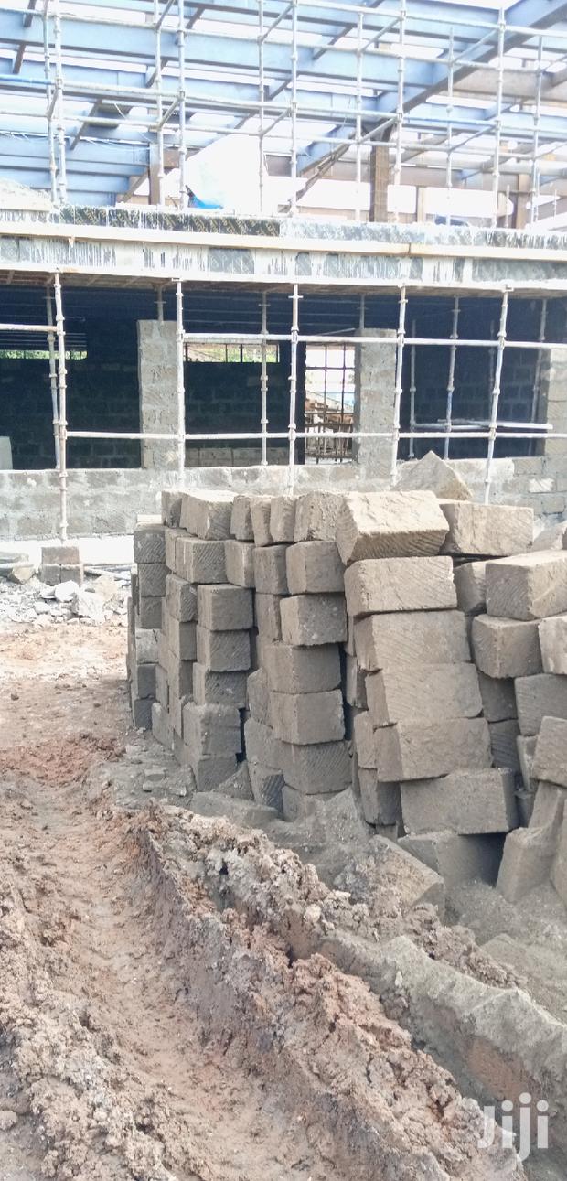 Machine Cut Stone - thumbnail 3