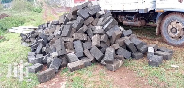 Machine Cut Stone - thumbnail 2
