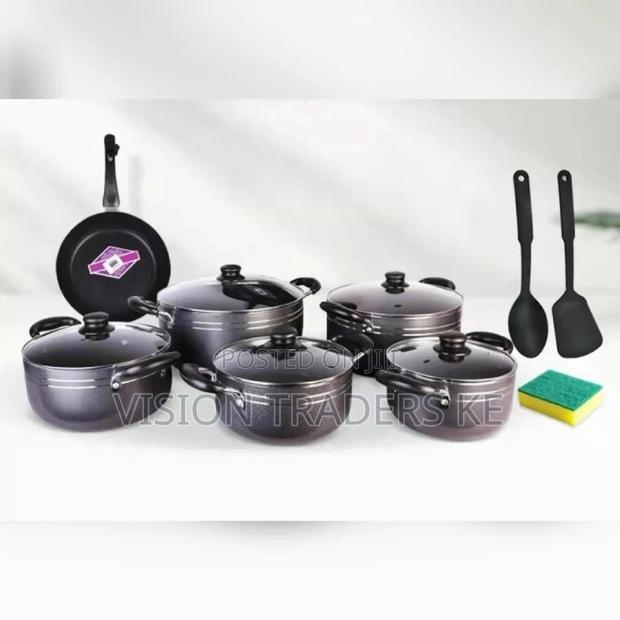 TC Cookware Set - main view