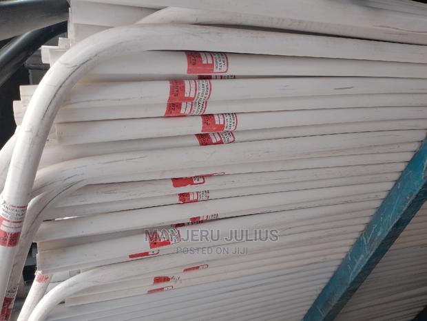 20mm White Conduits - thumbnail 4