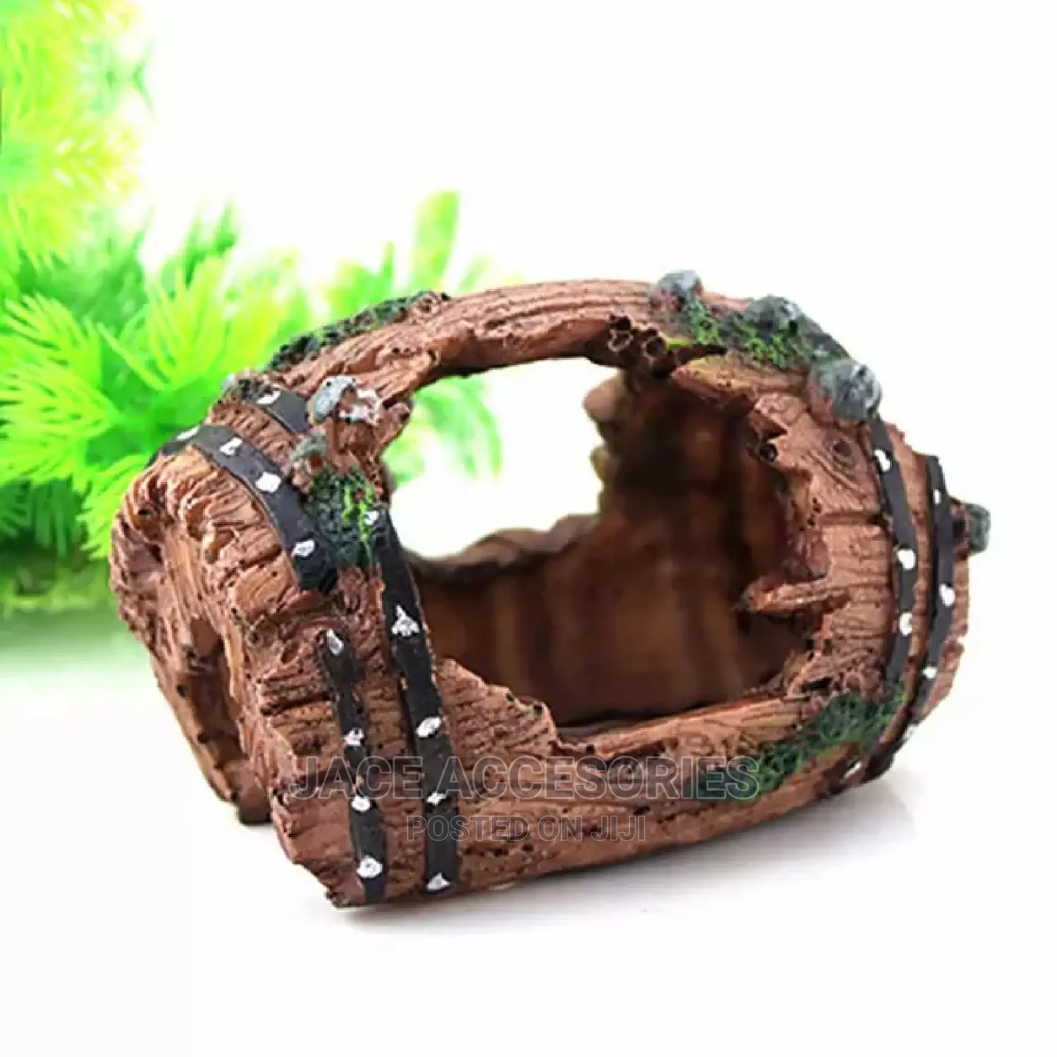 Acquarium Damaged Barrel Decor