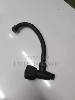 Kitchen Tap Sprout Wall Black