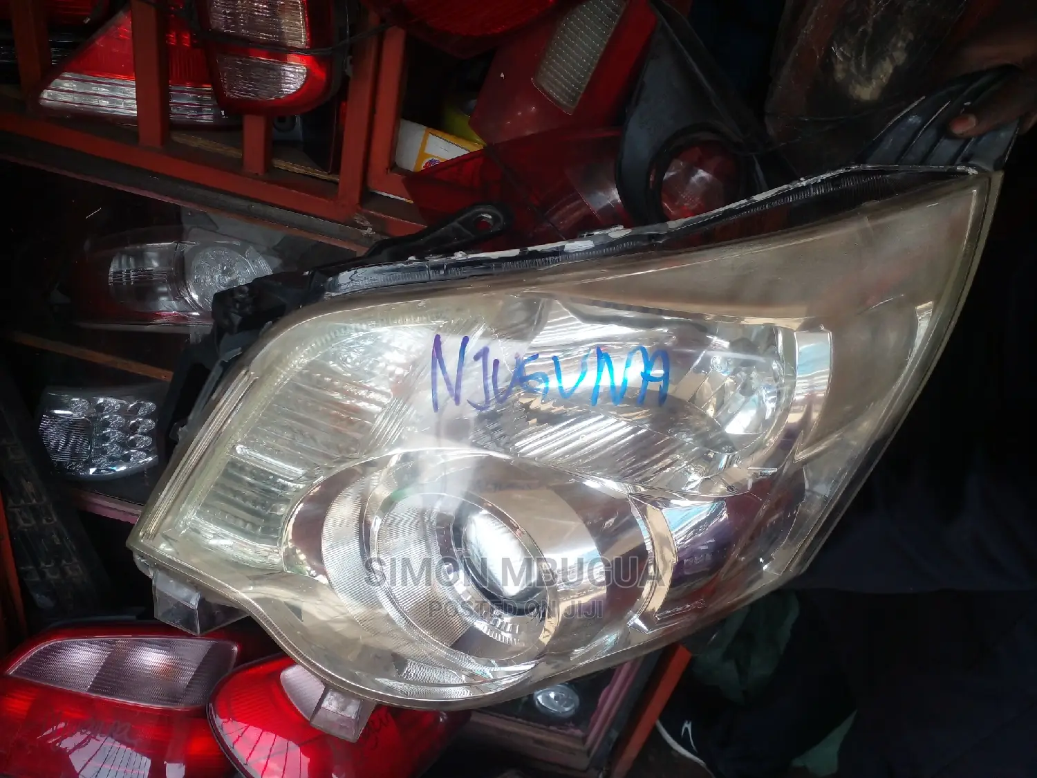 Noah 2012 Xenon