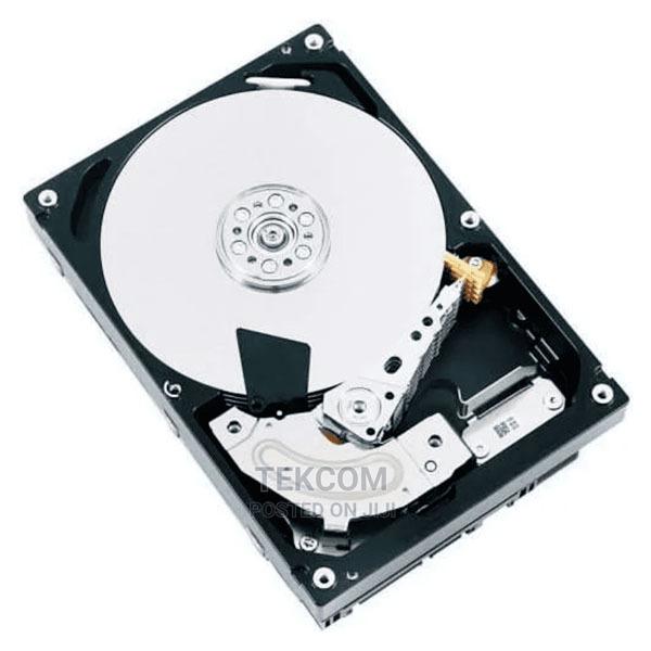 Toshiba Desktop HDD P300 3.5" - 2TB - 7200RPM - 64MB - HDKPB