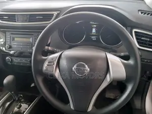 Nissan X-Trail 2016 Silver