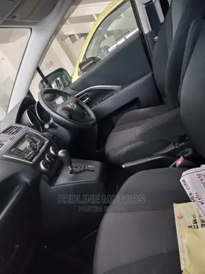 Mazda Premacy 2016 Brown