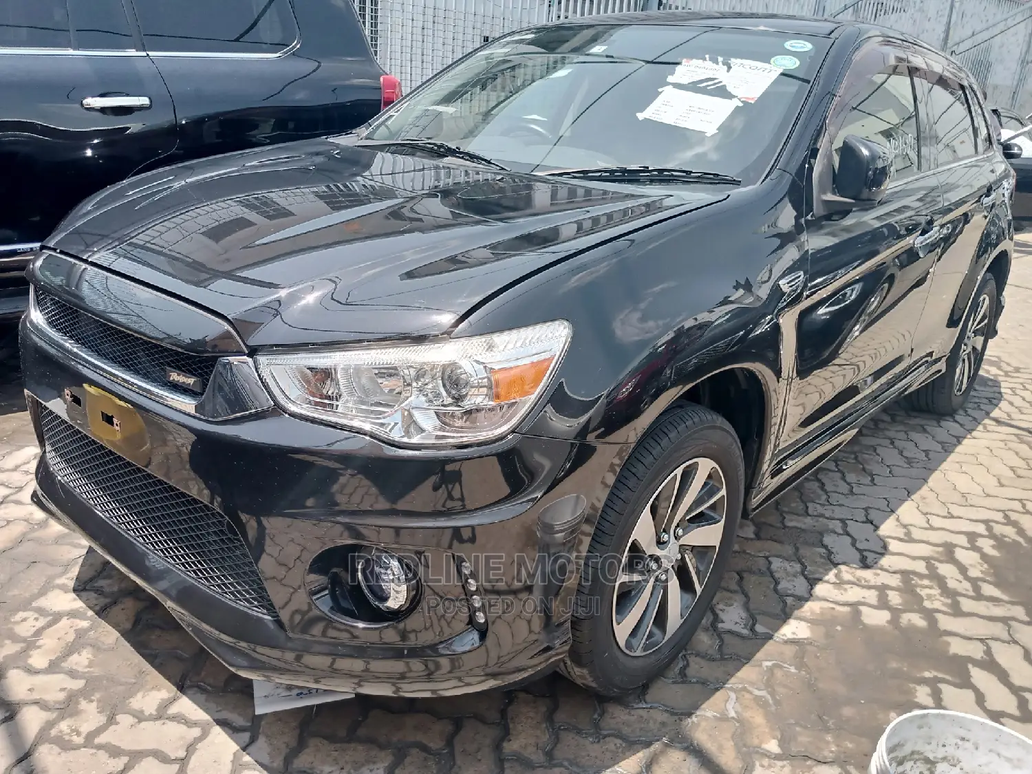 Mitsubishi RVR 2016 Black