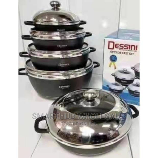 Dessini 10pc Black - main view