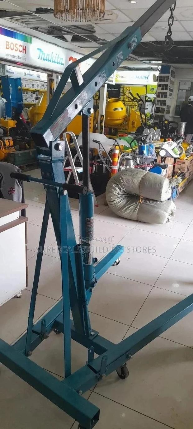 Engine Crane - main view