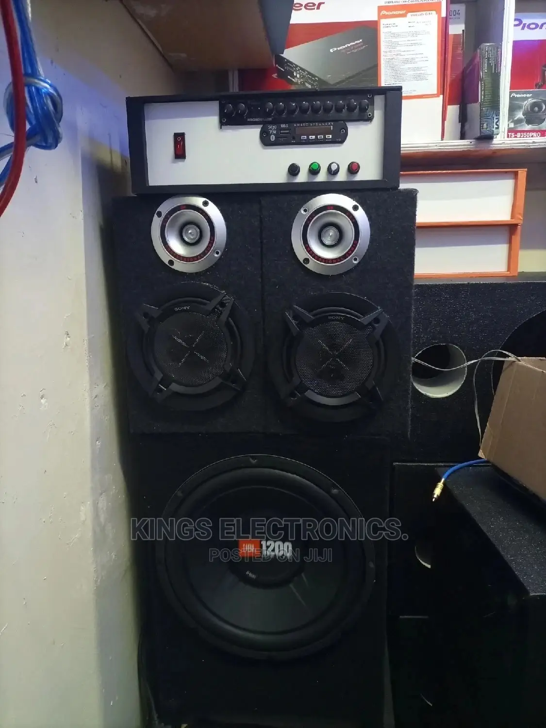 Full Set Sound System.