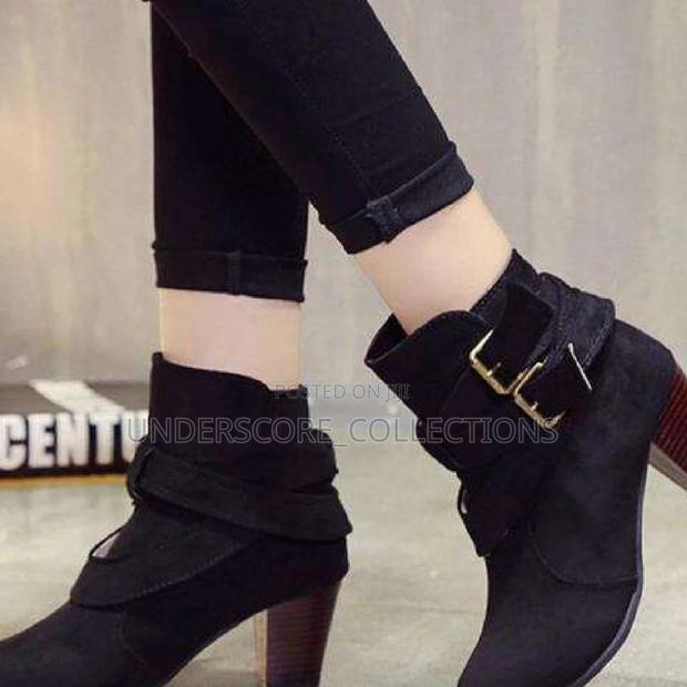 JN002..Kp Ankle Heel Boots - main view