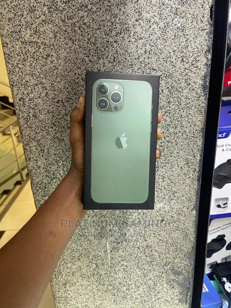 New Apple iPhone 13 Pro Max 128 GB Green