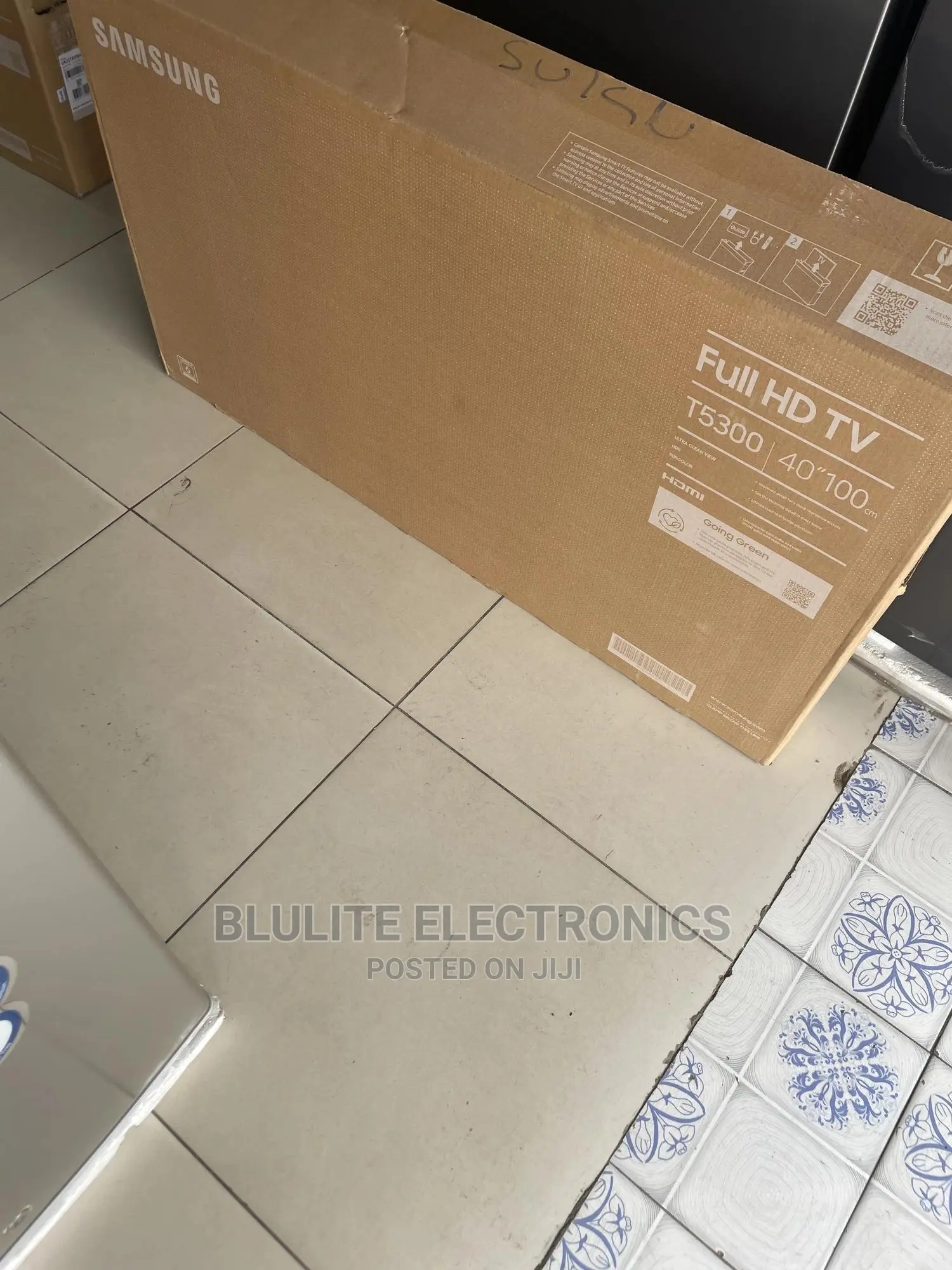 Samsung 40” Smart Tv