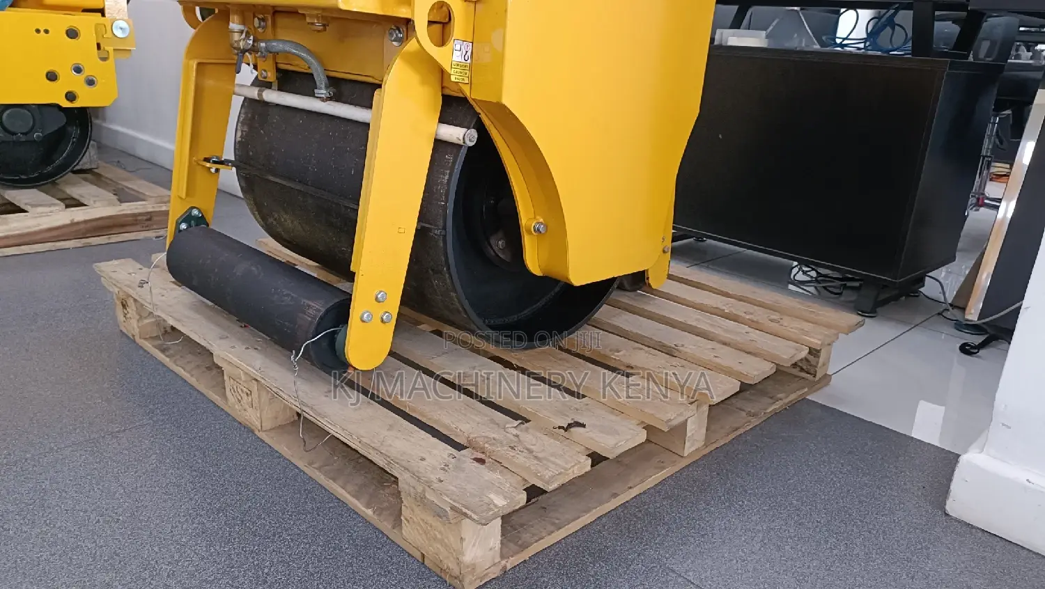 High Quality Single Drum Vibratory Roller