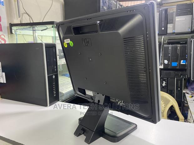 Hp Monitor 19 Inch Square - thumbnail 2