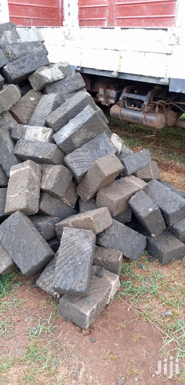 Machine Cut Stones - thumbnail 3