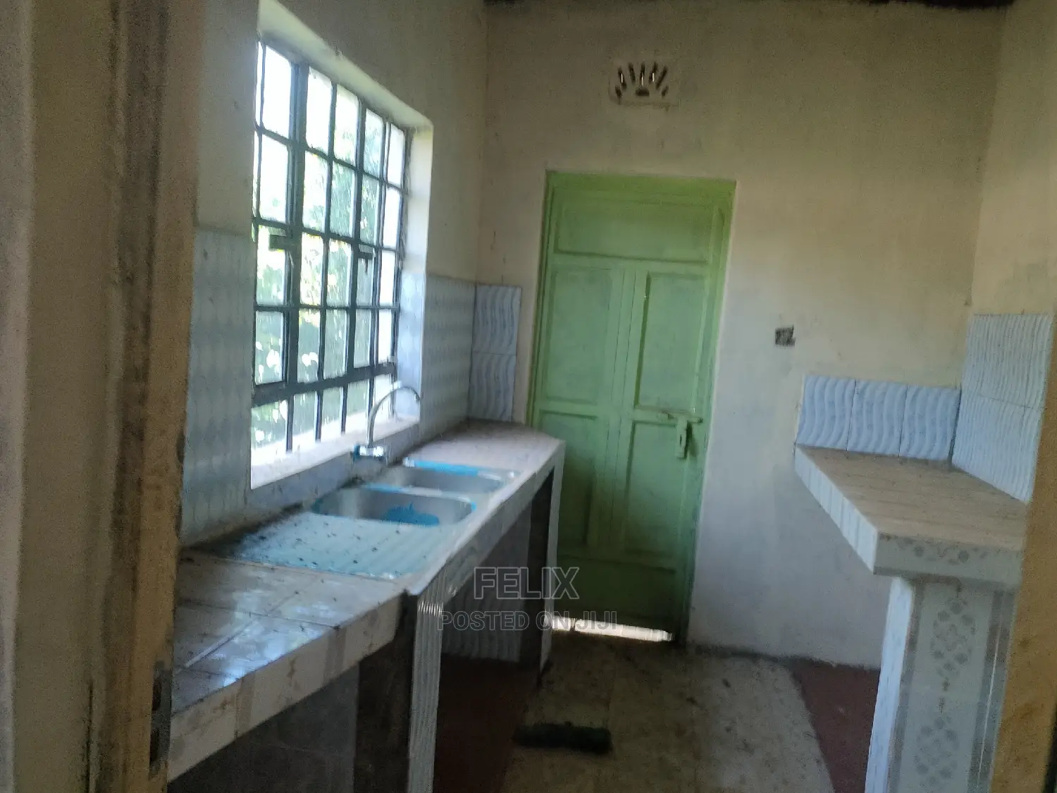 Mini Flat in Karatina Giakaibei for sale